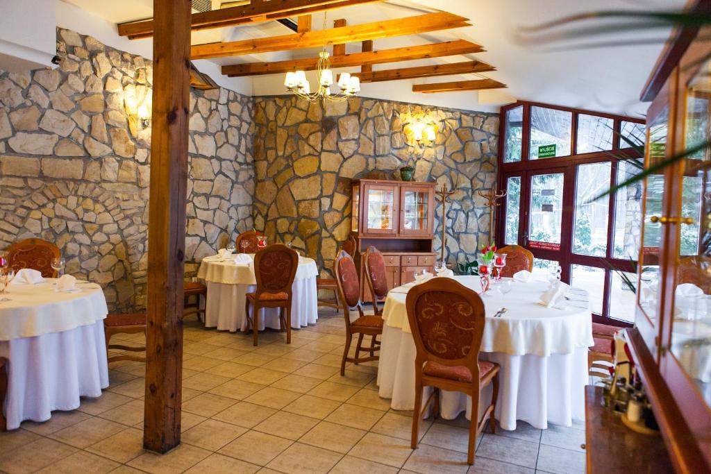 פילה Hotel Rebajlo מראה חיצוני תמונה